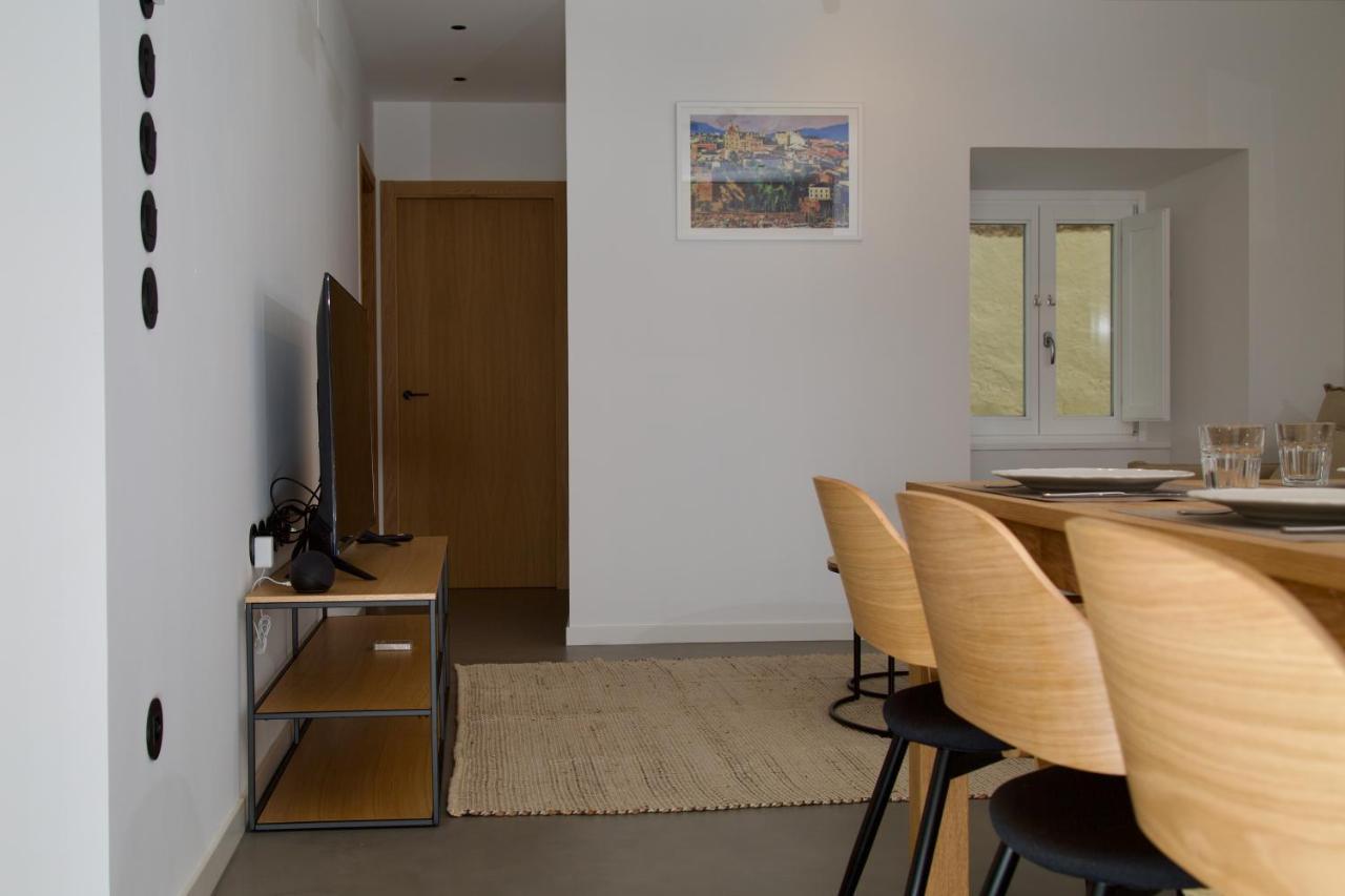 Suite 101 - 2 Bedroom Suite At Amando Perez Suites Ribadeo Exteriér fotografie